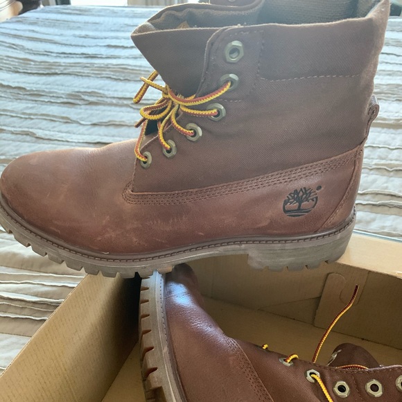 A great pair of Timberland Boots sz9